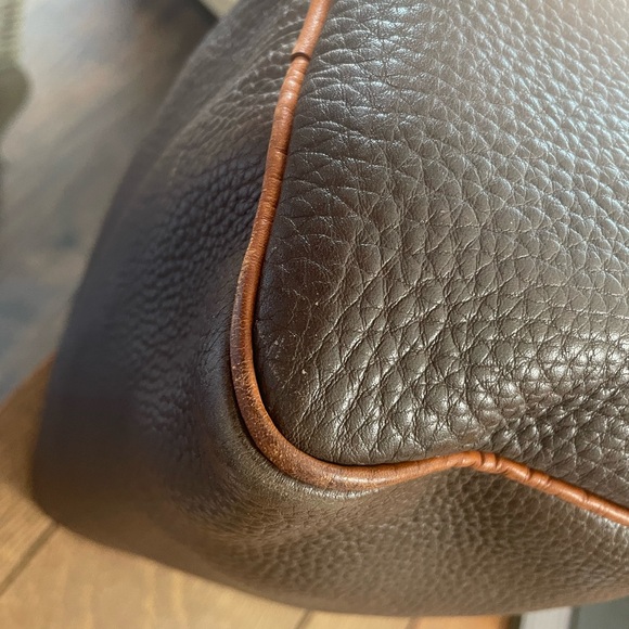 Vintage Dooney and Bourke large satchel bag with Shoulder Strap - Picture 15 of 15